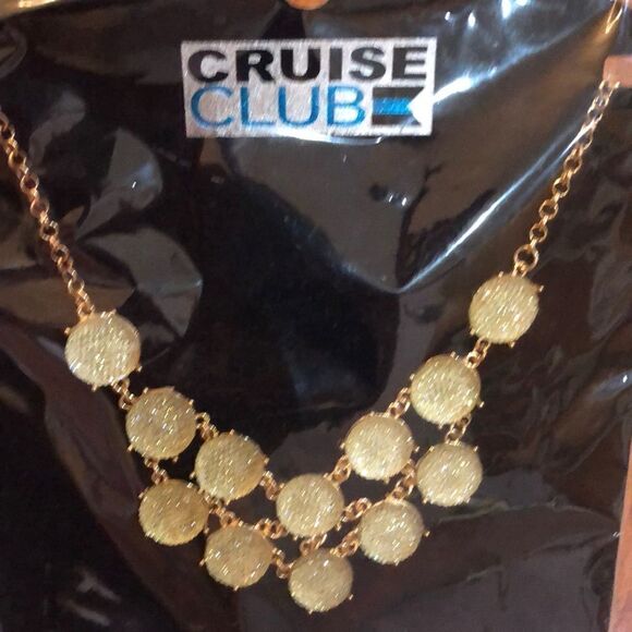 NWT Cruise Club Shimmering statement necklace - Picture 1 of 7